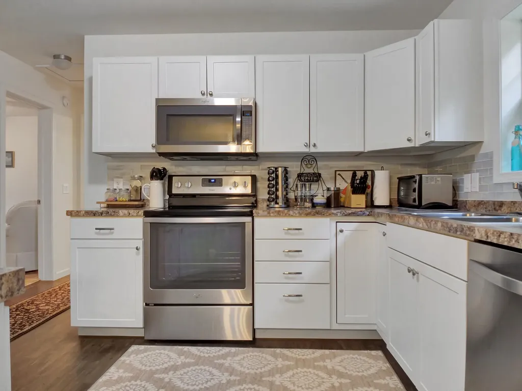 101 Larry Drive Monmouth ME 04259