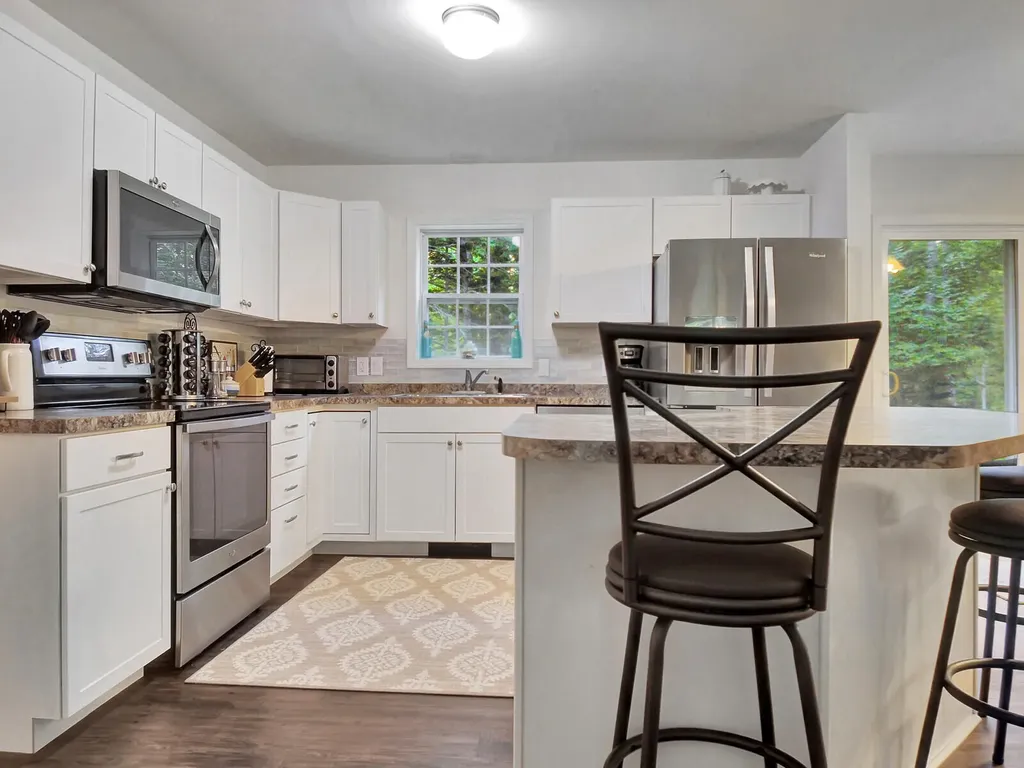101 Larry Drive Monmouth ME 04259