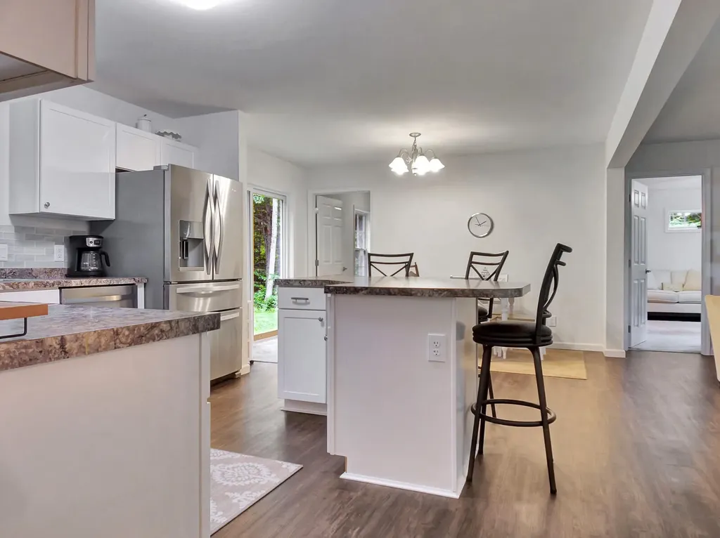 101 Larry Drive Monmouth ME 04259
