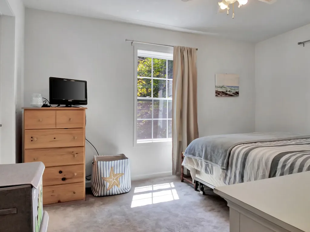 101 Larry Drive Monmouth ME 04259