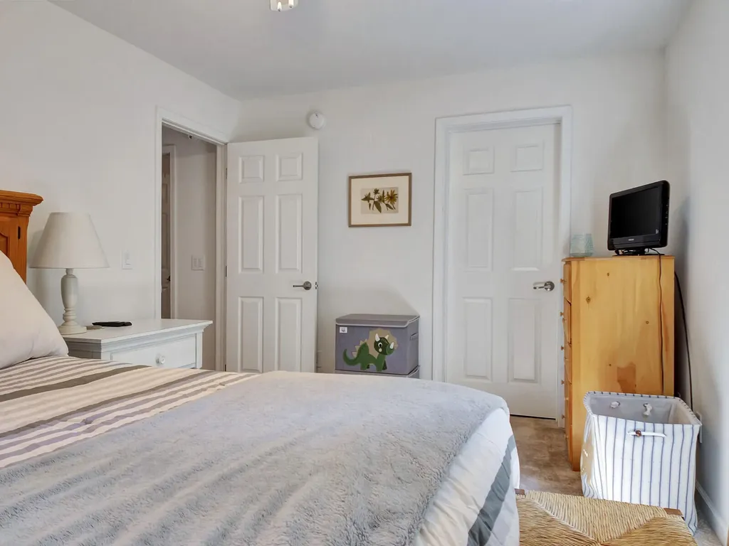 101 Larry Drive Monmouth ME 04259
