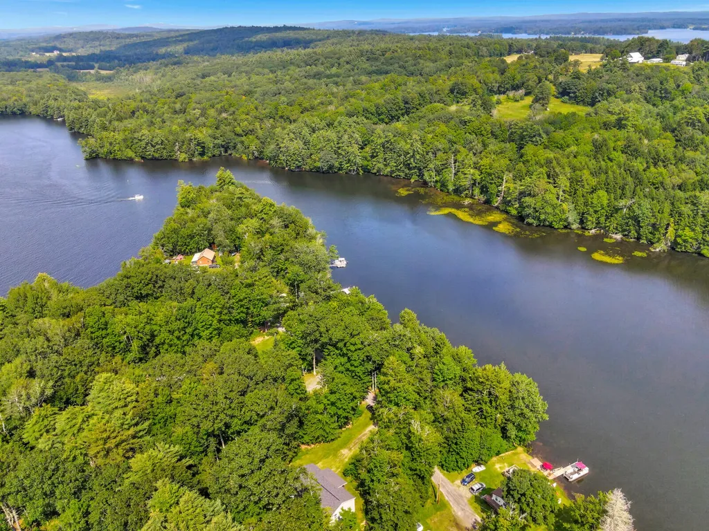 101 Larry Drive Monmouth ME 04259