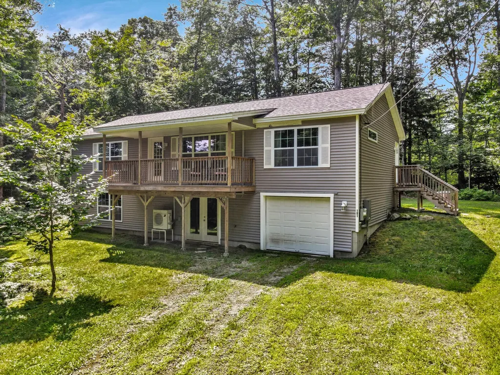 101 Larry Drive Monmouth ME 04259