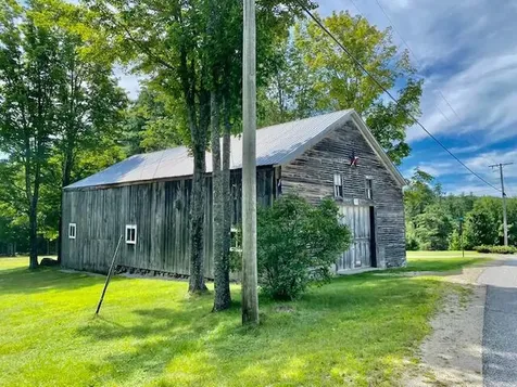 11 East Shore Drive Parsonsfield ME 04047