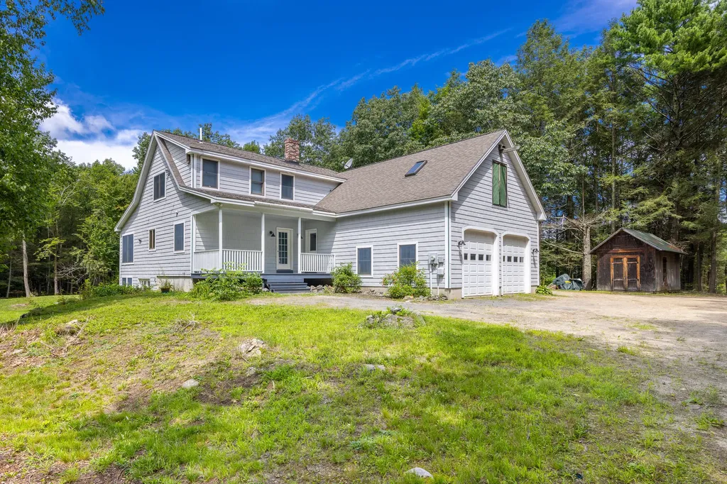 27 Sams Road Arundel ME 04046