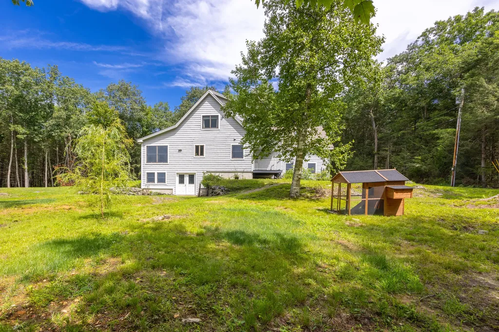 27 Sams Road Arundel ME 04046