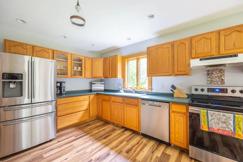 27 Sams Road Arundel ME 04046