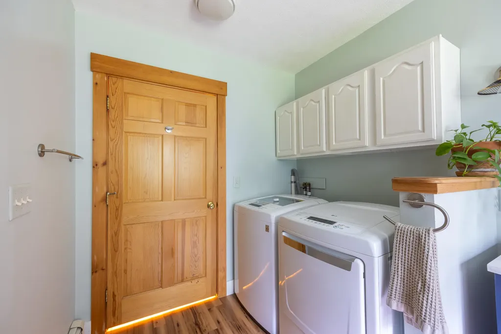 27 Sams Road Arundel ME 04046