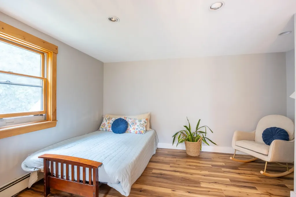 27 Sams Road Arundel ME 04046