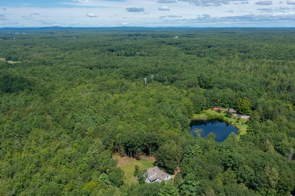 27 Sams Road Arundel ME 04046