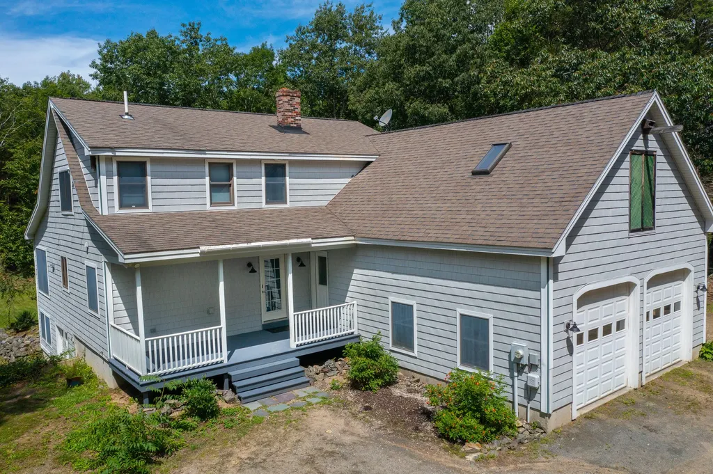 27 Sams Road Arundel ME 04046