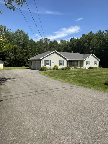 17 Higgins Drive Hermon ME 04401
