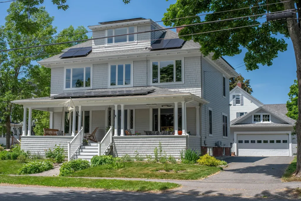 45 Linden Street Bangor ME 04401