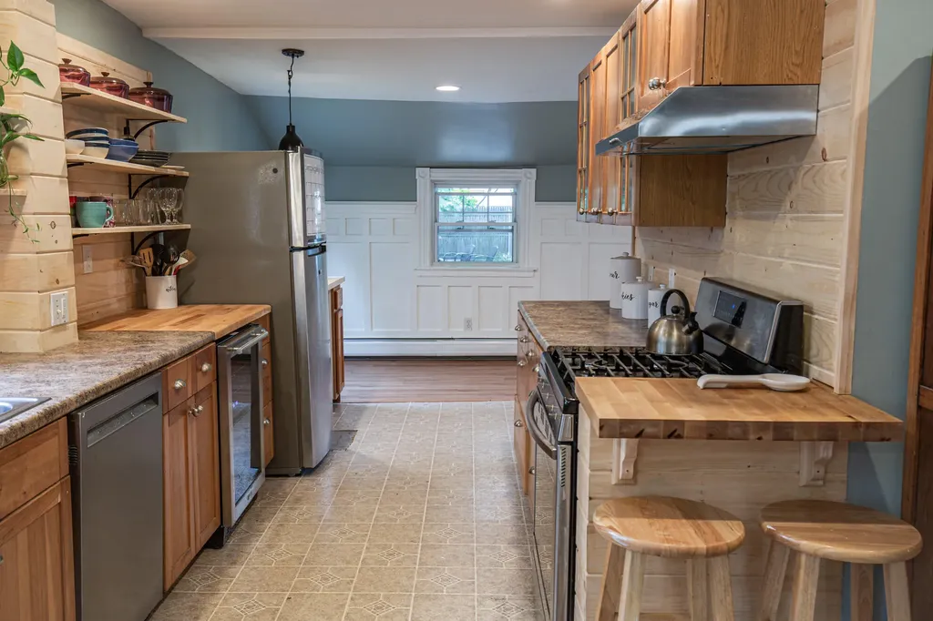 183 Elm Street Bangor ME 04401
