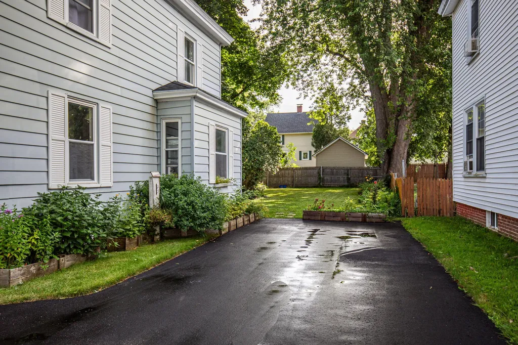 183 Elm Street Bangor ME 04401