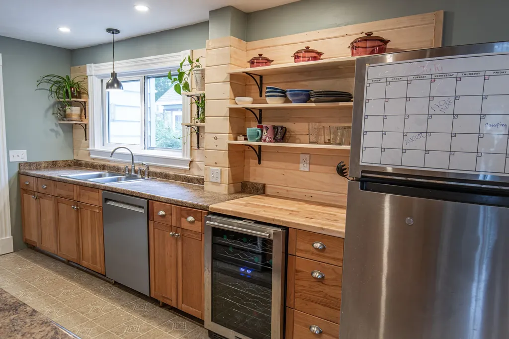 183 Elm Street Bangor ME 04401