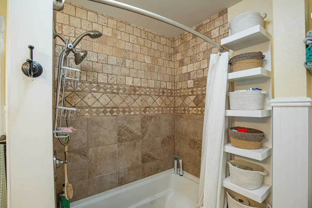 183 Elm Street Bangor ME 04401