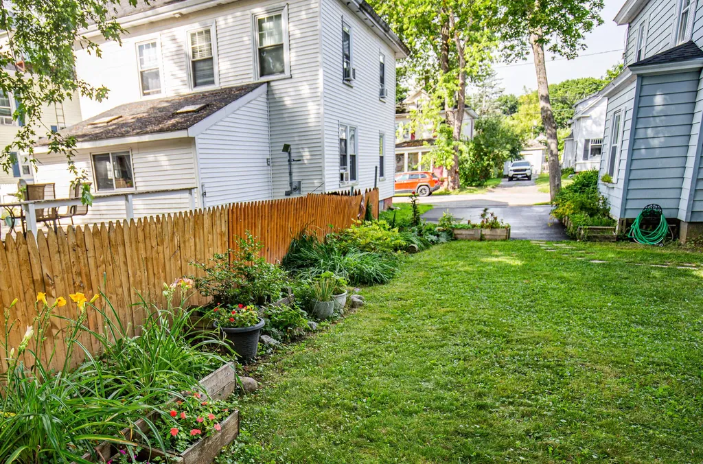 183 Elm Street Bangor ME 04401
