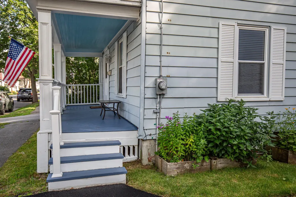 183 Elm Street Bangor ME 04401