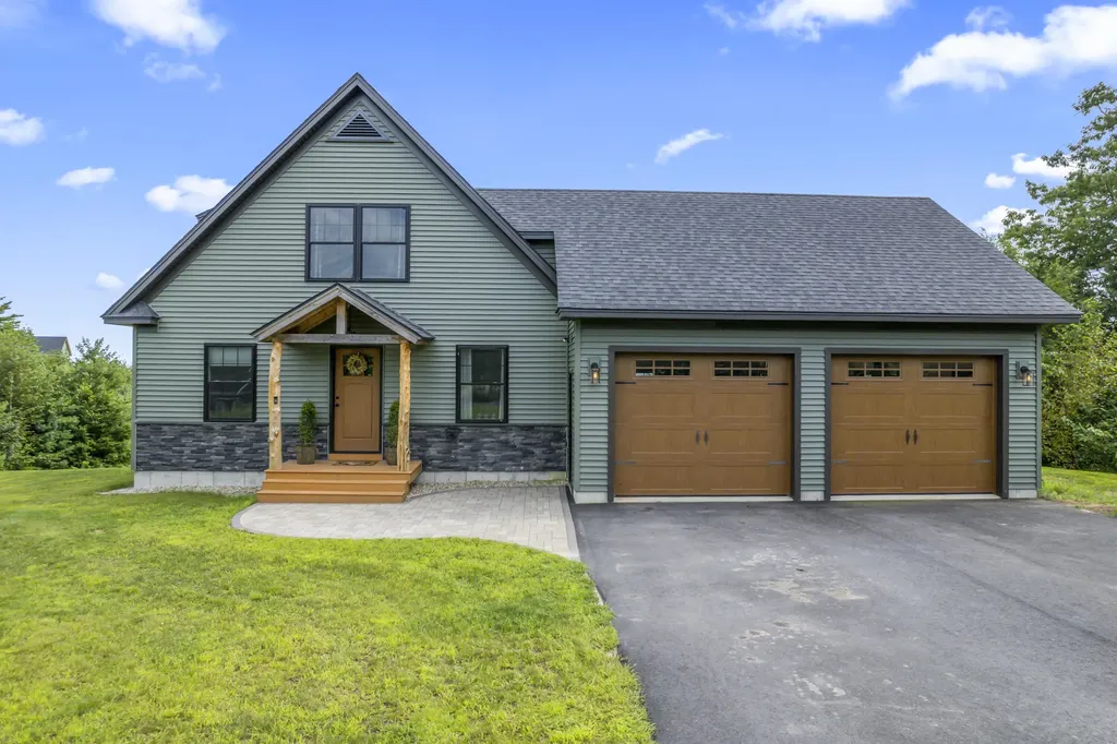 7 Gregory Pines Drive Sebago ME 04029