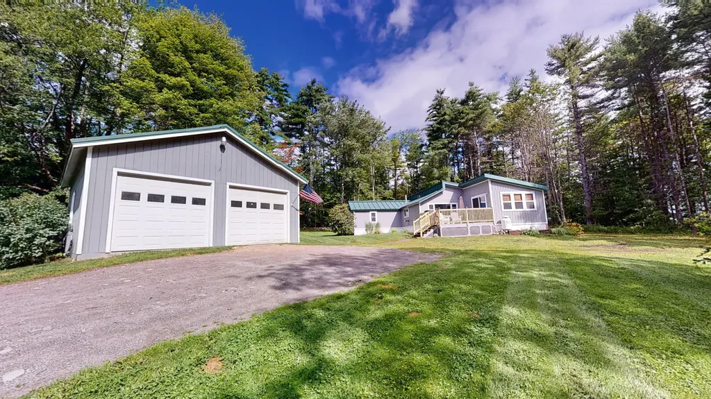 12 Hutchins Road Fairfield ME 04937