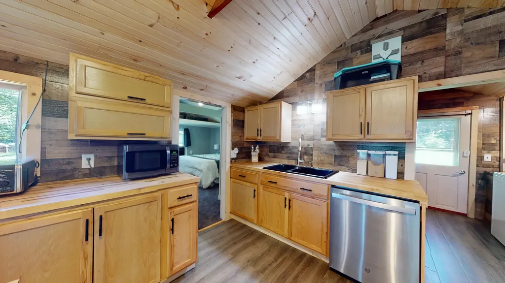 12 Hutchins Road Fairfield ME 04937