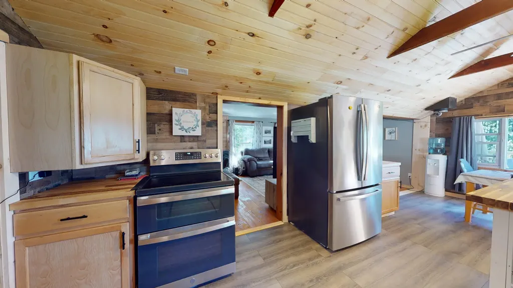 12 Hutchins Road Fairfield ME 04937