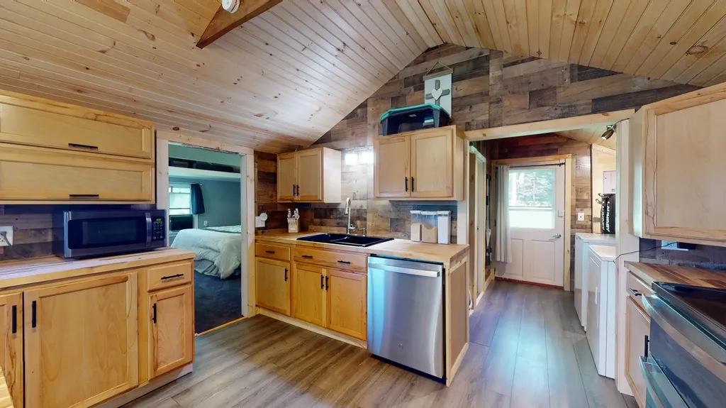 12 Hutchins Road Fairfield ME 04937