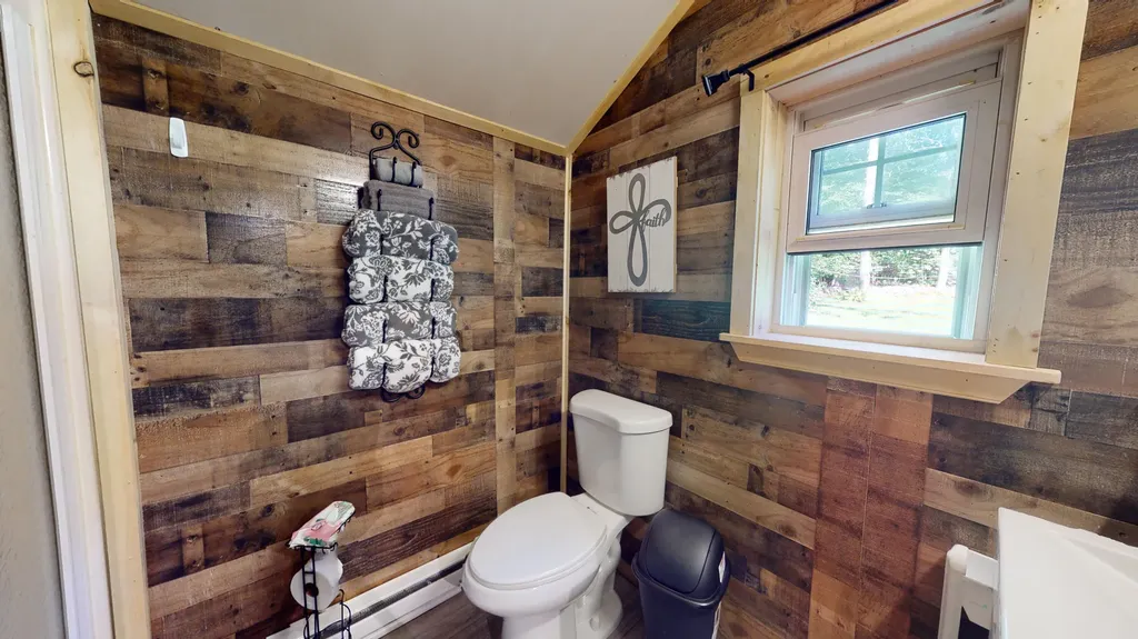 12 Hutchins Road Fairfield ME 04937