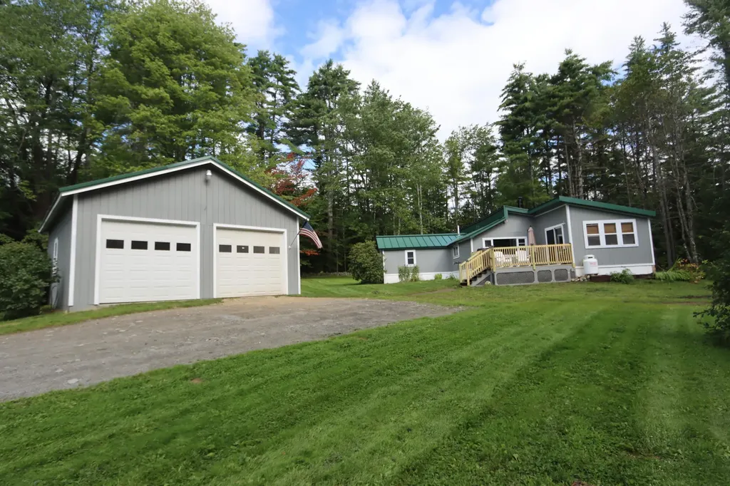 12 Hutchins Road Fairfield ME 04937