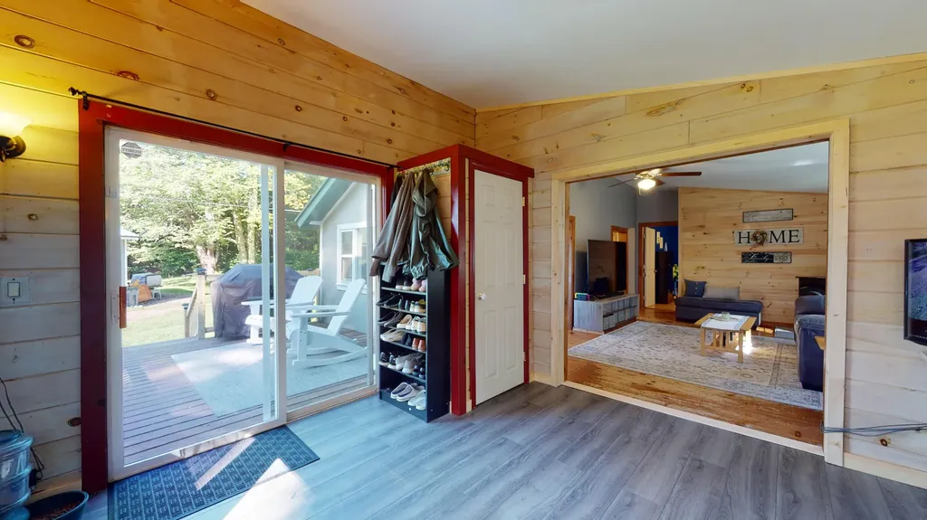 12 Hutchins Road Fairfield ME 04937