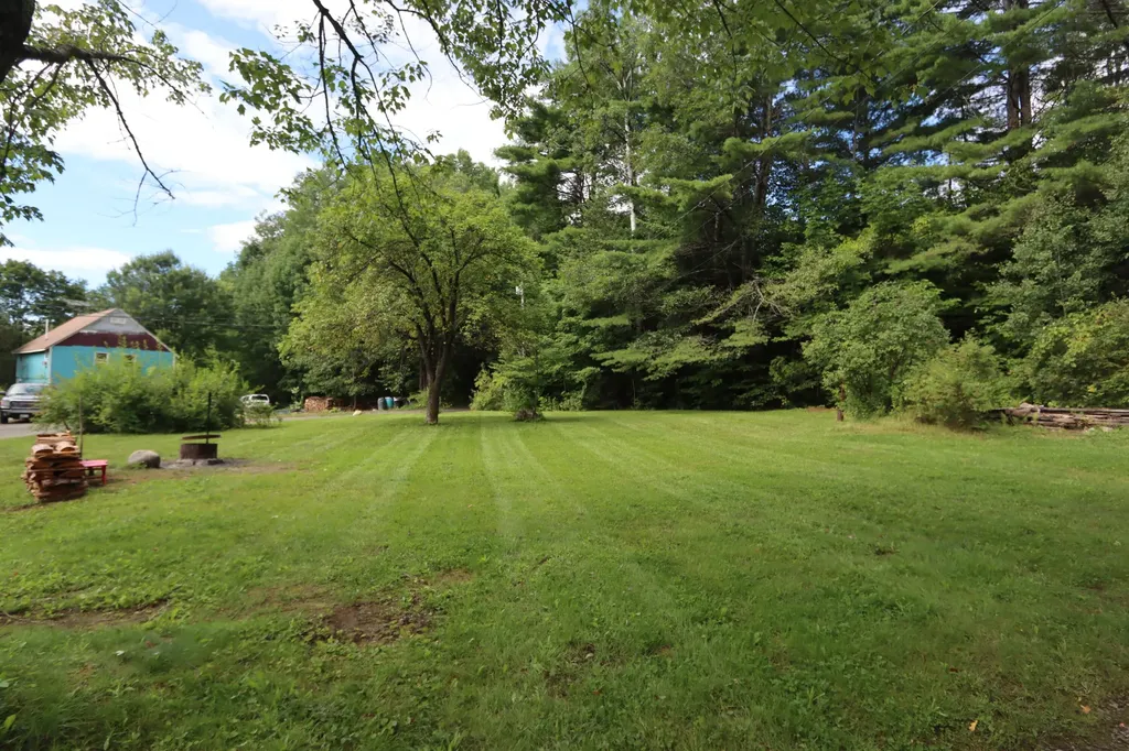 12 Hutchins Road Fairfield ME 04937