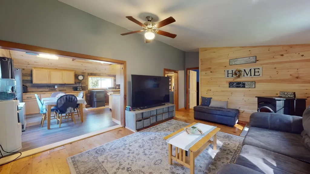 12 Hutchins Road Fairfield ME 04937