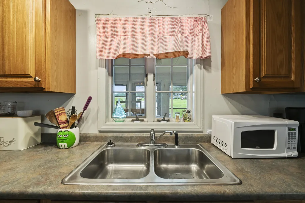 19 West Road Bowdoin ME 04287