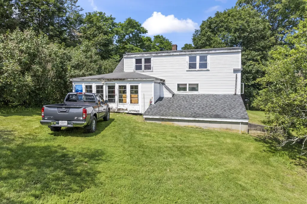 19 West Road Bowdoin ME 04287