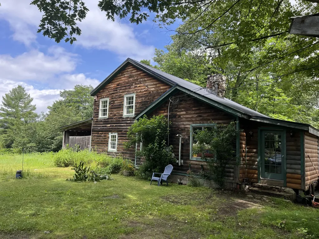 727 Bakerstown Road Poland ME 04274