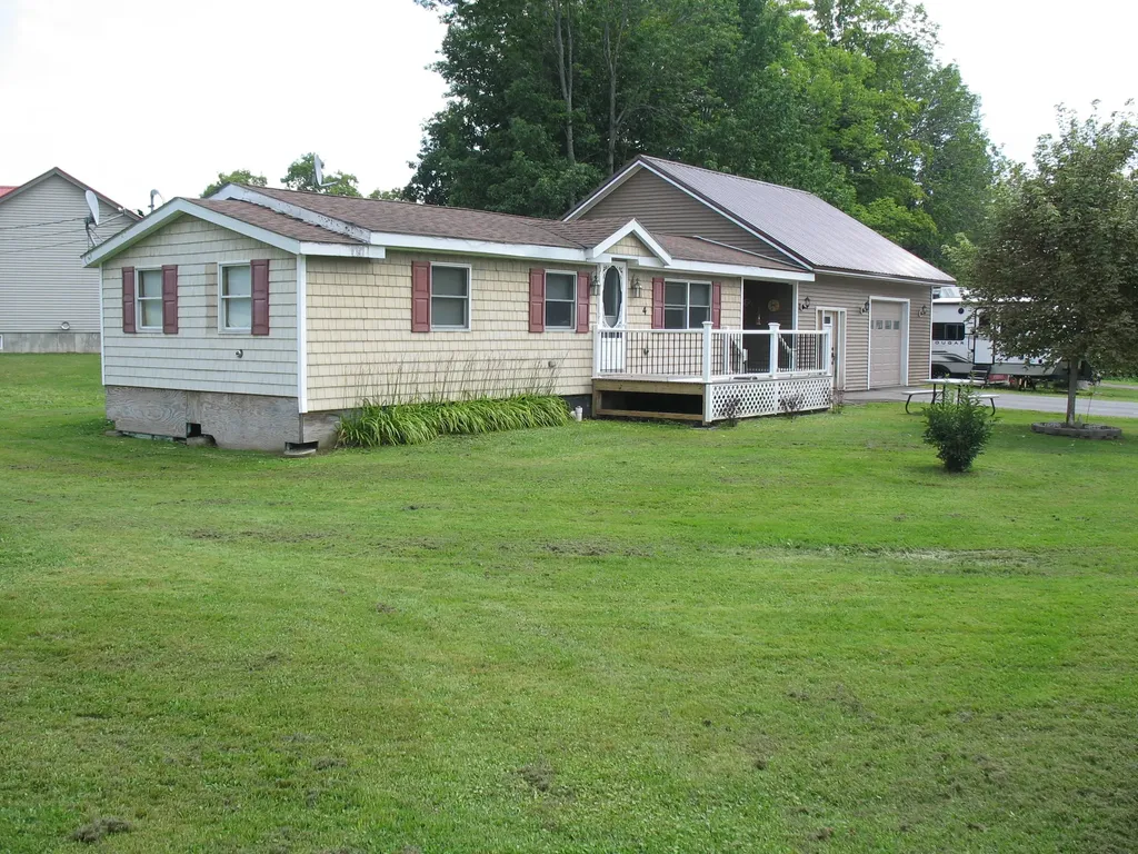 4 Hancock Street Dover-foxcroft ME 04426