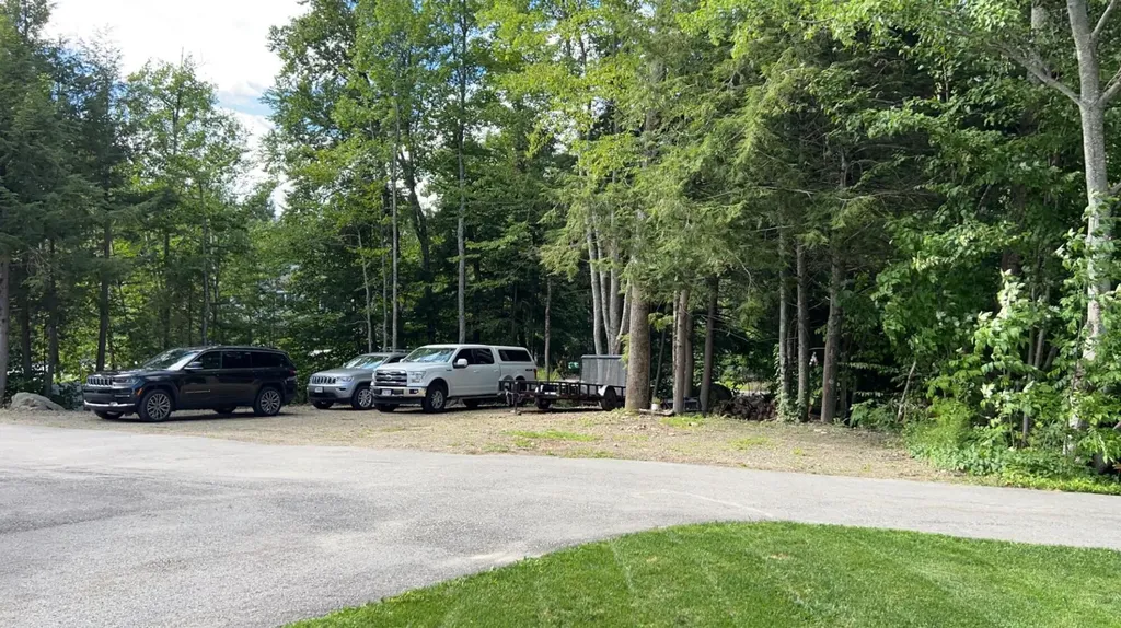 171 Cedar Breeze S Glenburn ME 04401