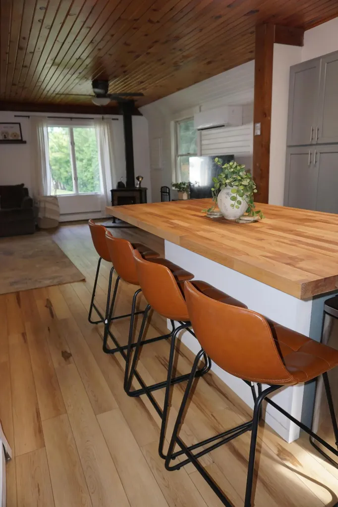 171 Cedar Breeze S Glenburn ME 04401