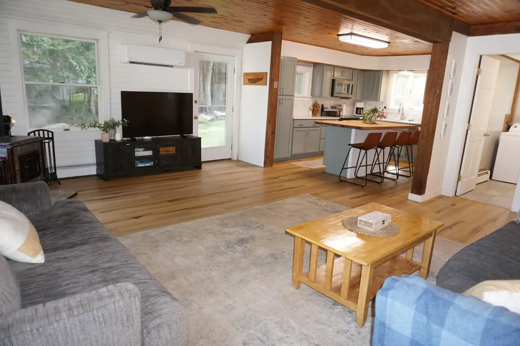 171 Cedar Breeze S Glenburn ME 04401