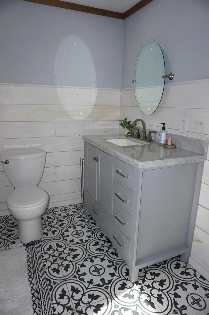 171 Cedar Breeze S Glenburn ME 04401