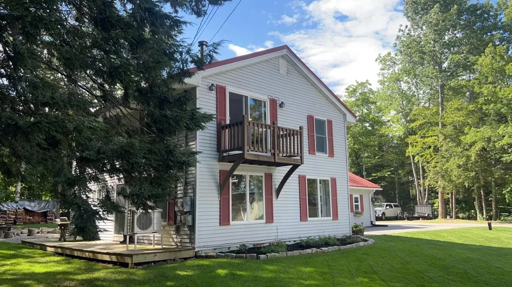 171 Cedar Breeze S Glenburn ME 04401