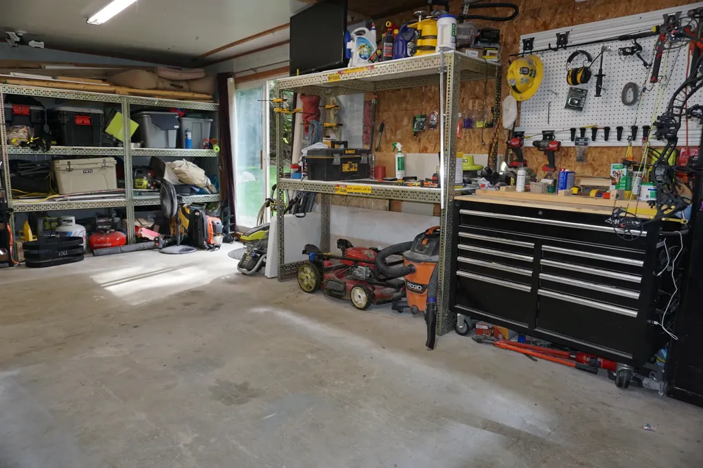 171 Cedar Breeze S Glenburn ME 04401