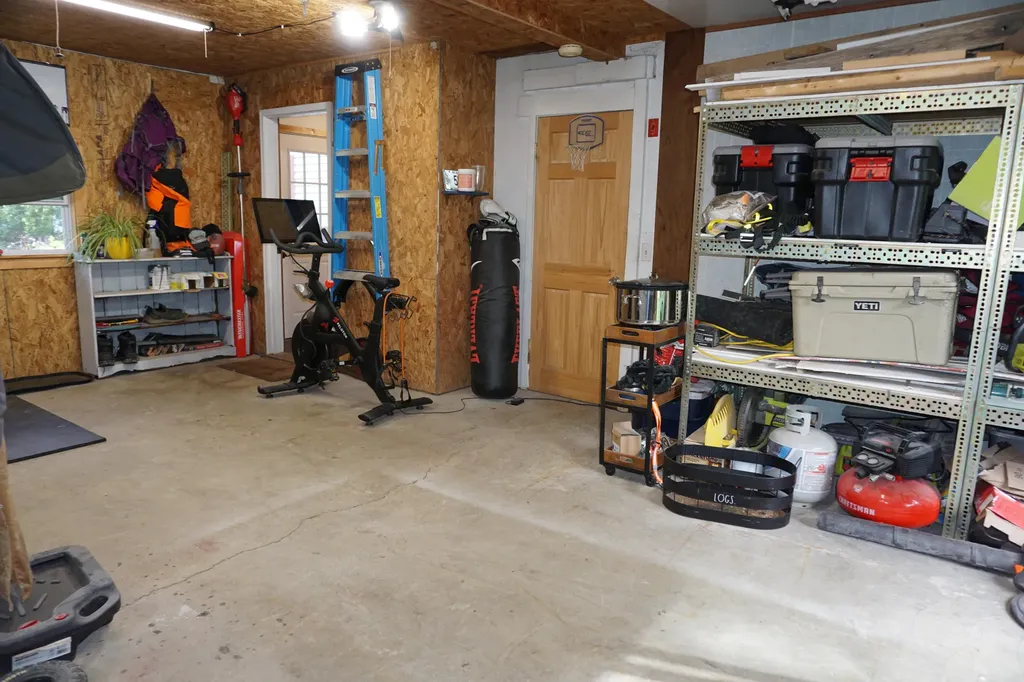 171 Cedar Breeze S Glenburn ME 04401