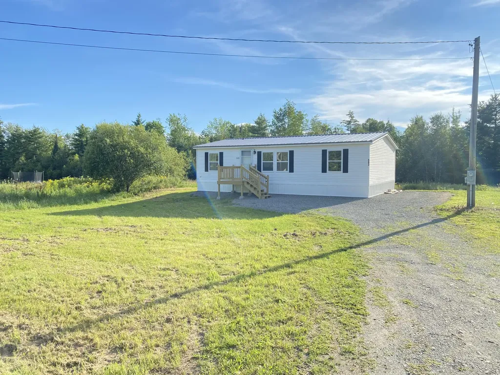 503 Troy Road Detroit ME 04929