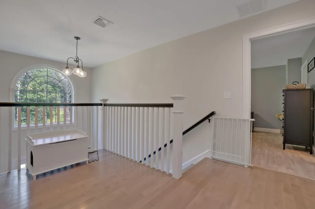4 Oak Forest Road York ME 03909
