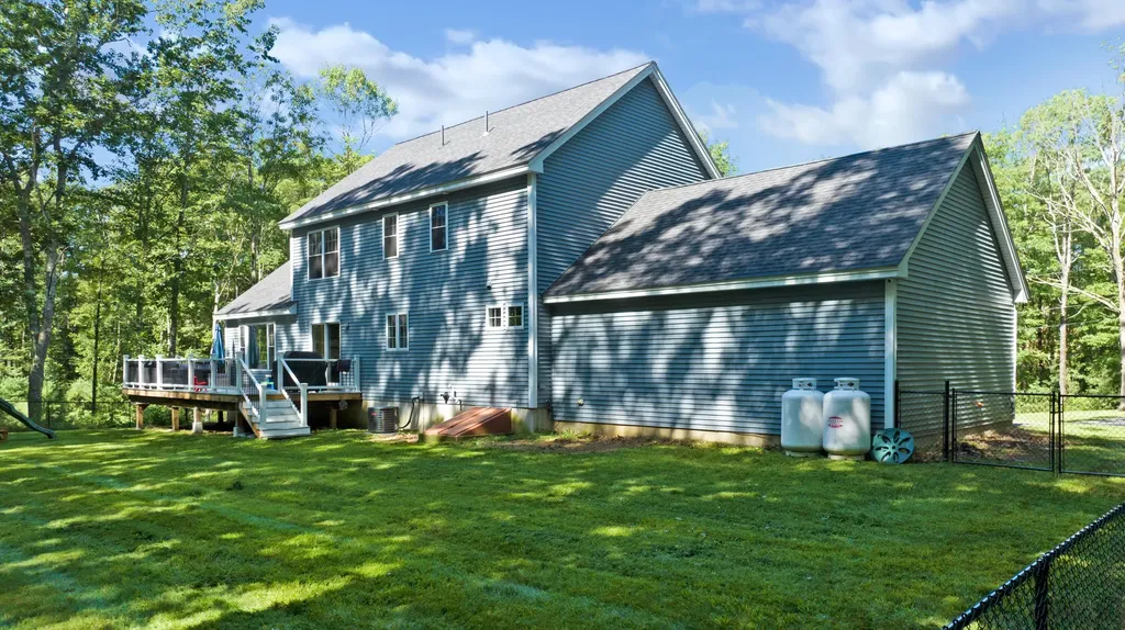 4 Oak Forest Road York ME 03909