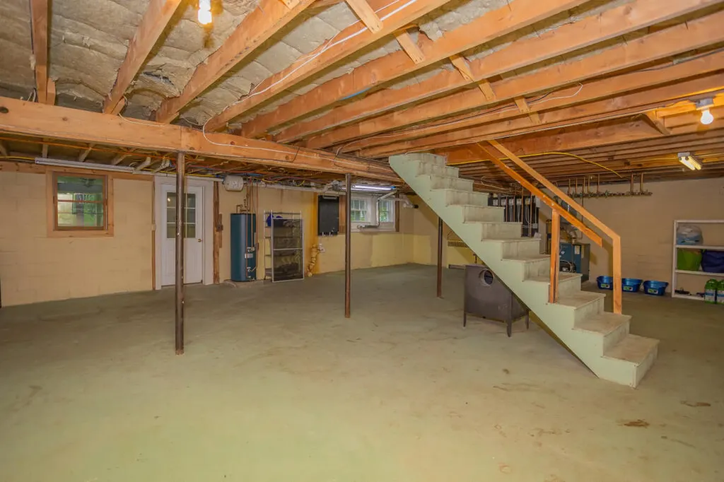 164 Stewart Avenue Farmington ME 04938