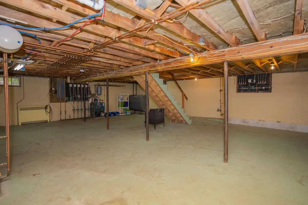 164 Stewart Avenue Farmington ME 04938