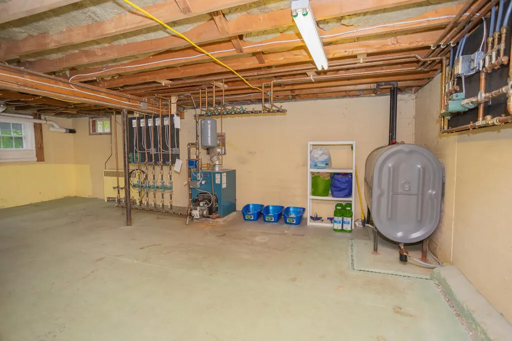 164 Stewart Avenue Farmington ME 04938